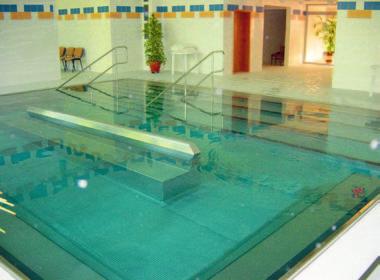 Relax BEAUTY ubytovanie s plnou penziou v LD Rubín, povinná lekárska konzultácia, priemerne 2 procedúry denne, denné vírivý relaxačný bazén Wellnea, denne vstup do fitnes a 5 min.
