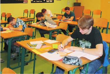 Úspěchy žáků, soutěže, olympiády, exkurze, kurzy, kroužky a ostatní akce Přírodovědný klokan Klokan je oblíbená vědomostní soutěž pro. a. ročník.