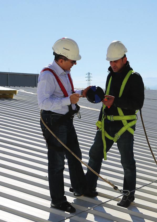 SLUŽBY NAŠIM ZÁKAZNÍKŮM SILNÝ PARTNER NA VAŠÍ STRANĚ Kvalita a inovace, stejně jako spolehlivost, partnerství a osobní konzultace, jsou vysoko ceněné benefity.