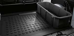 Z lehkého, stabilního plastu. A415 868 0007 Úložný box Bezpečně zadrží předměty, které jsou náchylné k převrhnutí nebo ke klouzání po zavazadlovém prostoru.
