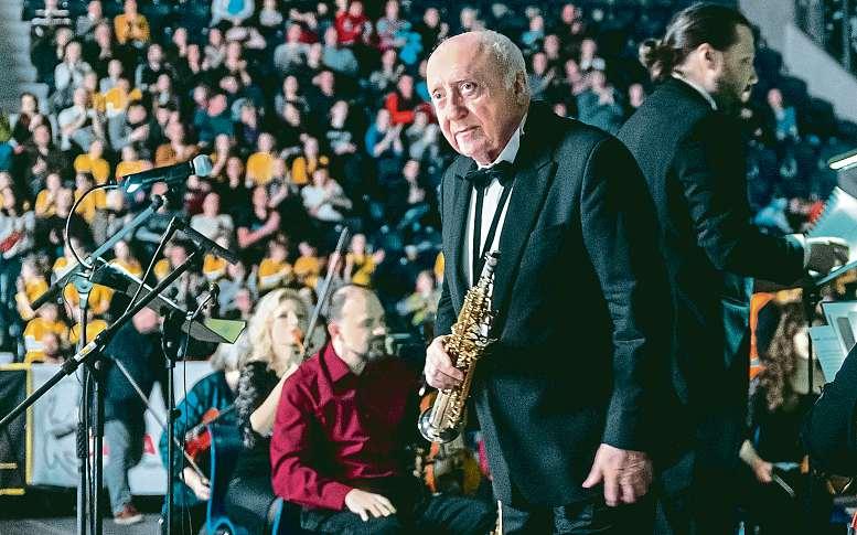cz Ovacemi publikum v aréně nešetřilo INZERCE NAJDETE UVNITŘ OHLÉDNUTÍ ZA ROKEM 2018 Končící rok byl na události vkraji bohatý...str.