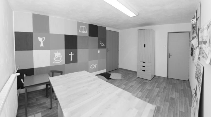 Zpráva o Kazatelské stanici v Bystřici nad Pernštejnem za rok 2015 Sborový život naší kazatelské stanice zahrnují pravidelné nedělní bohoslužby, biblické hodiny pro dospělé a náboženství pro děti.