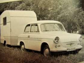 Vůz s obchodním označením Trabant 600 měl pod kapotou dvouválec naladěný na výkon 23 k. Automobilka udávala jako nejvyšší rychlost 100 km/h a trvalou rychlost 90 km/h.