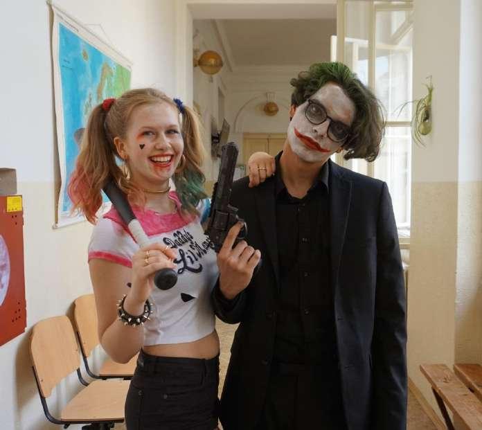 120