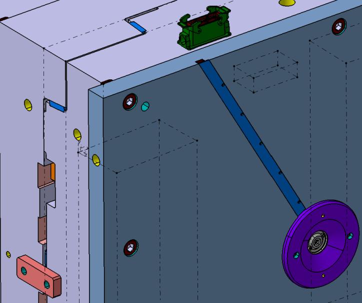 KONSTRUKČNÍ ŘEŠENÍ Vyhřívaná tryska musí mít přívod elektrické energie. Proto je vytvořena v upínací desce drážka pro přívodní kabel, která je překryta plechem připevněným šrouby k desce.