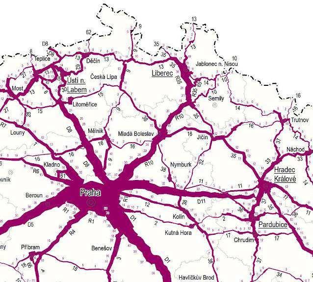 Kromě D10 a I/35 představují důležité urbanizační či spojovací osy i další komunikace, zejména pak další silnice I. třídy,