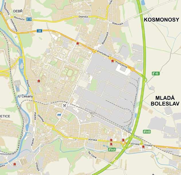 Západní část města je obsluhována silnicí I. třídy I/10, která za městem ve směru z Železného Brodu plynule přechází v dálnici D10 na Mladou Boleslav.