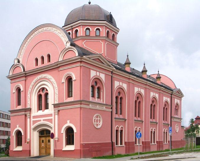 Krajská knihovna a pověřené knihovny kraje Jižní Svahy získala v roce 2017 společně druhé místo ve své kategorii v celostátní soutěži Kamarádka knihovna.
