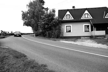 Jednalo by se o parkoviště pro dva autobusy a asi 10 osobních vozidel.