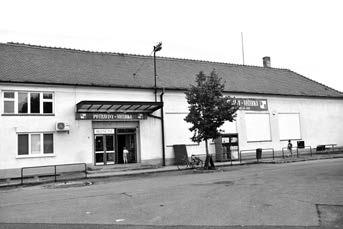 které chrání majetek obce, který obec získala koupí jedné ideální třetiny budovy bývalého hostince. Úvěr 1 mil. Kč na koupi části budovy byl v měsíci srpnu poslední splátkou doplacen.