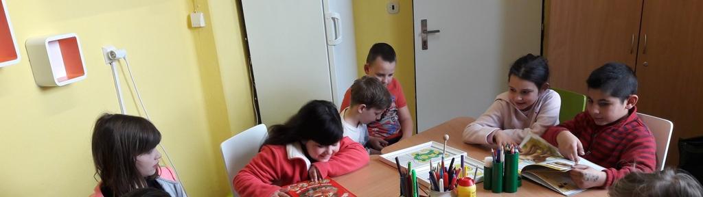 Informace z naší školy Modernizace knihovny v ZŠ Petrohrad Od začátku školního roku 2016/2017 se v naší škole mnohé změnilo.