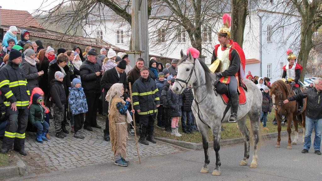 Scénka ze života sv. Martina V předvečer svátku svatého Mikuláše 5. 12.