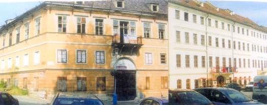 TREFA STRANA 8 PATRIOTI ČR-JSOU TU PRO VÁS Patrioti ČR rádi připomenou svým spoluobčanům návštěvu pana prezidenta,která se uskutečnila před časem v Krupce. Na oběd pozval primátor Teplic J.