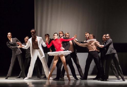 24. dubna 2018 Three4dance Moderně laděný večer Three4Dance Petruška (Damani Williams, Yui Kyotani, Lukáš Cenek). Foto Aleš Kočíb.