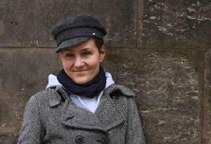4. dubna 2018 Chceš roli? Přijď ke mně do kanceláře Kampaň #MeToo, která během několika posledních měsíců vehementně zahýbala s životy mnoha slavných umělců, odstartovala aférou ve světě filmu.