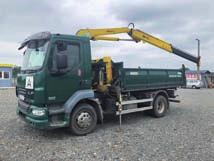 07, hmot. 9,5 t, ofsetové rameno, vývody na kladivo a svahovku, TP, SPZ, + pal.