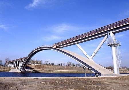 Aplikace cementových a betonových kompozitů v konstrukčních prvcích 3.4.1 