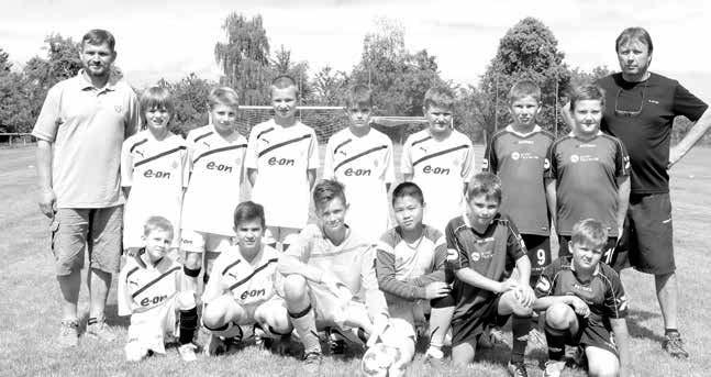 20 MLÁDEŽNICKÝ FOTBAL Pondělí 12. června 2017 KP dorost Brumov - Rožnov p. R. 8:0, Slušovice - Slavičín 2:1, Luhačovice - Napajedla 0:1, Hluk - Štítná n. V. 9:0 Ševčík T., Machala M. 3, Kuřina P.