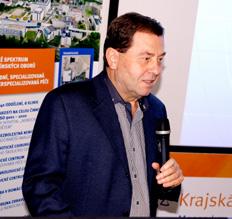 Proč ten knír? Možná jste si také všimli, že se ve vašem okolí v listopadu zvýšilo procentuální zastoupení mužů s knírem.