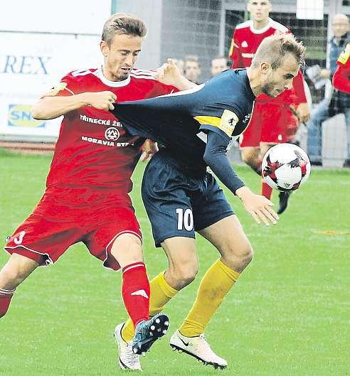 48 20. října 2017 Bruntálsko aopavsko Útok! To je velkásíla Opavanů To je kanonáda! Fotbalisté Slezského FC Opava vdosavadních 11 kolech národní ligy nastříleli 30 gólů.