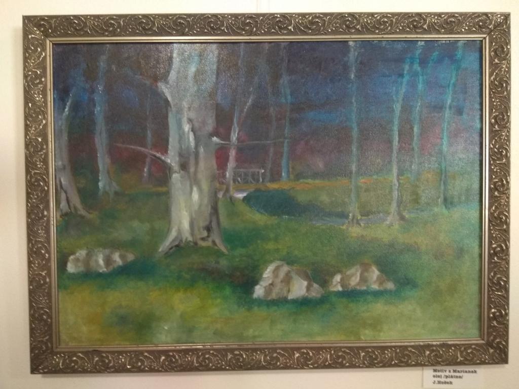 akvarely nebo kresby uhlem. Z krajin čerpá Jiří Hošek náměty, ale jeho obrazy nejsou dokumentační.