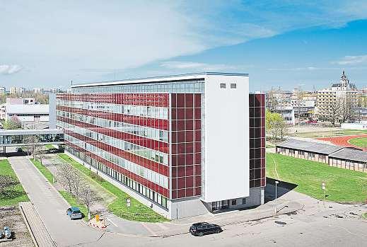 Nedávno celoživotní práci architekta Karla Schmieda ocenilo město prestižní Cenou dr. Františka Ulricha. Nejkrásnější město na světě je pro něj rodný HradecKrálové.