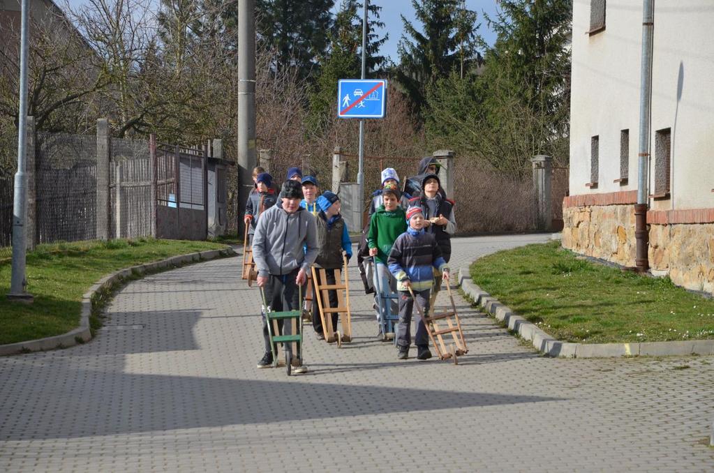 25.3. rachtáči v