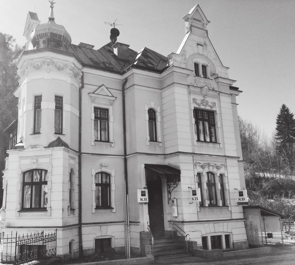 Přirozeně nás zajímalo, jak to vidí se svojí budoucností v tomto regionu poslední kamenná pobočka u nás a co může nabídnout našim občanům a podnikatelům nejenom v cestovním ruchu.