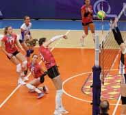 Ve čtvrtek na Olympu Praha totiž Julča přesně přihrála všechna tři podání, jež na ni šla, a v sobotu proti Šternberku tuhle absolutní úspěšnost zopakovala poměrem 6/6.