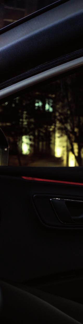 nový SEAT Leon automaticky zastaví a opět se rozjede v dopravní zácpě, aby vám usnadnil jízdu po městě.