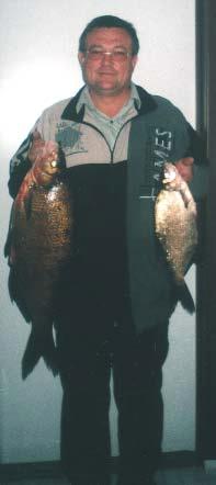 Pleskáč vysoký: 3 750 g, 660 mm. Nitra, revír 1-240, 11. 10. 2003.