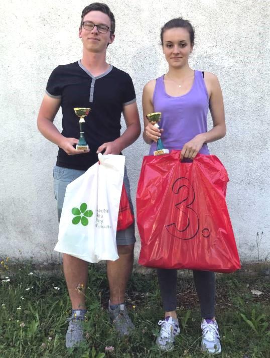 Z řeky Vláry v Trenčíně, kde se konalo Mezinárodní mistrovství juniorů Slovenska přivezly začátkem července naše naděje sadu cenných medailí: v kategorii U18 získal 1.