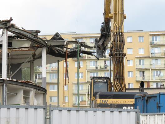 čtvrtek 24. července. Vnímáme, že ze strany vedení města trvá zájem o odkup celého komplexu, přestože červnovým zastupitelstvem tento záměr neprošel.
