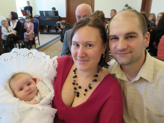 máje okresní kolo konverzační soutěže v angličtině. Soutěž je rozdělena podle věku na kategorii mladší a starší, starší pak na základní školy a gymnázia.