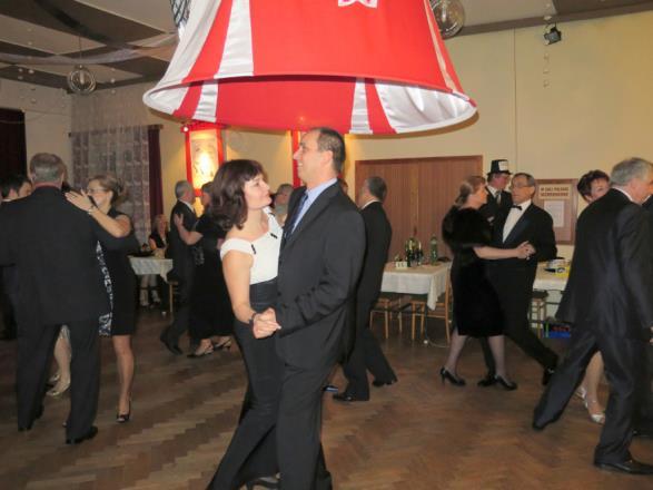 sálu nebo volba nejsympatičtějšího a nejšarmantnějšího muže bálu s titulem Lev salonu a jiné zajímavosti, zůstala zachována. V tomto duchu se konal i letošní bál.