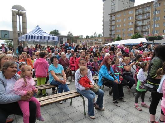 Masaryka Od loňského srpna do konce letošního května probíhala rekonstrukce nejstaršího náměstí ve městě. Upravené náměstí T. G. Masaryka město 3.