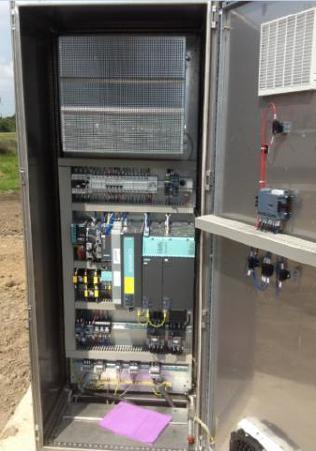 Technické výhody SINAMICS Microgrid & Island Ověřené průmyslové komponenty Variabilní, řízené napětí DC meziobvodu umožňuje přímé připojení stejnosměrných zdrojů Integrace do Simatic S7 podporuje