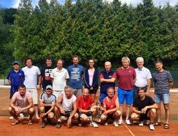 strana 39 Dění v TK Mokrá-Horákov v letní sezóně Radim Kolář, Petra Bartáková Nabitý srpnový program začal sobotou 12. srpna, na kterou připadl již 5. ročník mezivesnického střetnutí ve čtyřhrách.