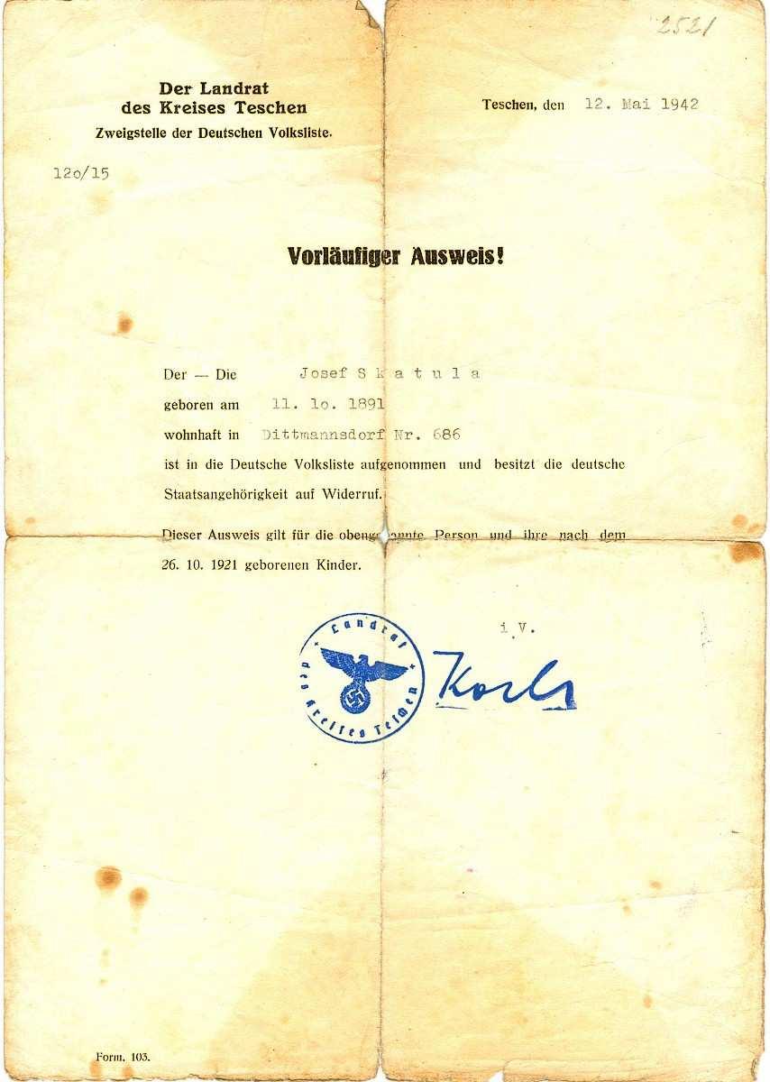 V roce 1942 byly zkonfiskovány německou armádou a z kostela odvezeny tři zvony, které pocházely z roku 1925 ze zvonařské dílny Richarda Herolda z Chomutova.