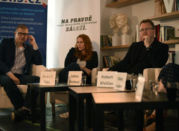 MEDIÁLNÍ VZDĚLÁVÁNÍ MEDIÁLNÍ VZDĚLÁVÁNÍ Rozvíjíme kritické myšlení a mediální gramotnost, nezbytné součásti vzdělanostní výbavy člověka žijícího v 21.