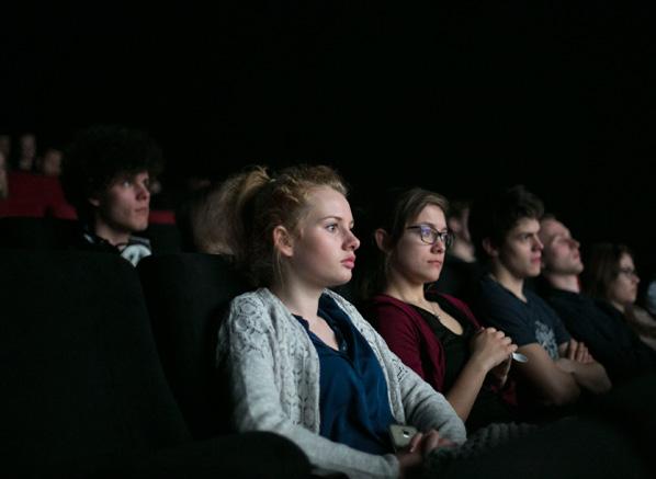 FESTIVAL JEDEN SVĚT Pořádáme školní projekce dokumentárních filmů o lidských právech v rámci festivalu Jeden svět.