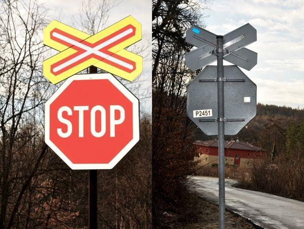 2.4.1 Vlastní číslování přejezdů Každý železniční přejezd na dráze celostátní a na drahách regionálních ve vlastnictví státu má přidělené svoje číslo.