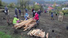 i další zájemci, takže celkový počet byl přes 70 dobrovolníků.