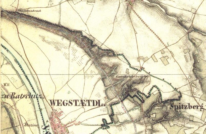 II. vojenské mapování Františkovo, z let 1836-1852 ( http://oldmaps.geolab.cz) Letecký snímek z 50. let 20. století ( http://kontaminace.cenia.