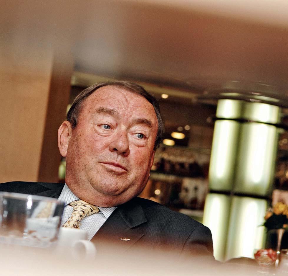V případě pěti velkých doktorátů bylo řízení zastaveno, neboť tito absolventi předložili disertační práci a prokázali publikační činnost, vysvětluje Kvapilová.