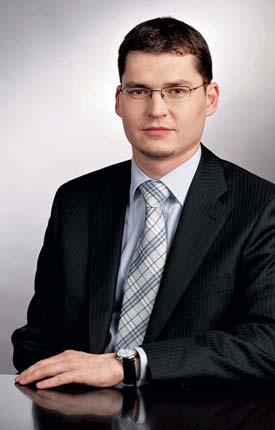 lidé a podniky ČLEN PŘEDSTAVENSTVA J&T BANKA Andrej Zaťko Novým členem představenstva J&T Banky byl zvolen dozorčí radou Andrej Zaťko (33).