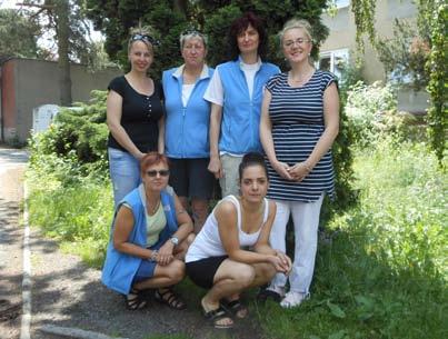 Kontakty CHARITNÍ PEČOVATELSKÁ SLUŽBA DENNÍ CENTRUM ARCHA Denní centrum ARCHA Charitní pečovatelská služba středisko Hranice adresa: Třída Čs. armády 211, Hranice, 753 01 vedoucí: Bc.