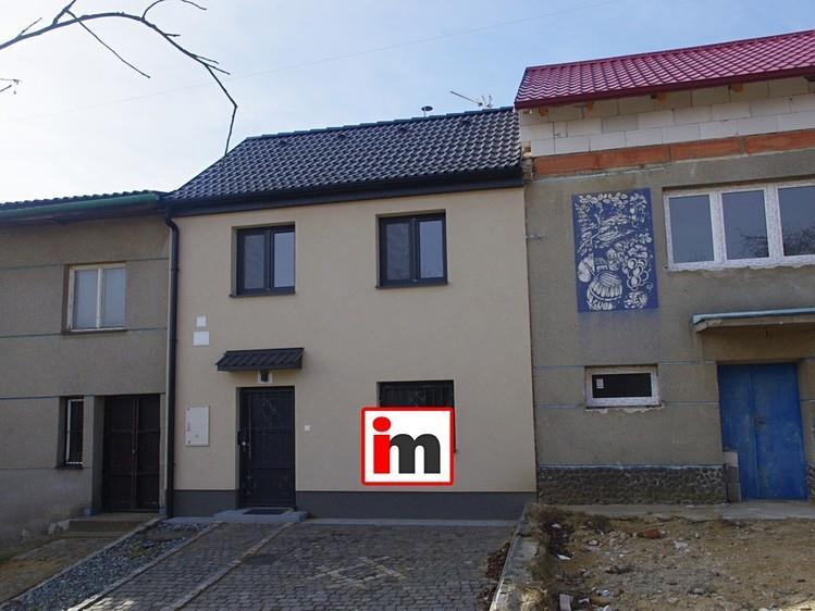 Srovnávané nemovitosti rekreační objekty 1. Identifikace Záznam o prodeji srovnávané nemovitosti č. 1 Prodej, Rekreační objekt, 66 m 2, Starý Poddvorov Celková cena: 1.490.