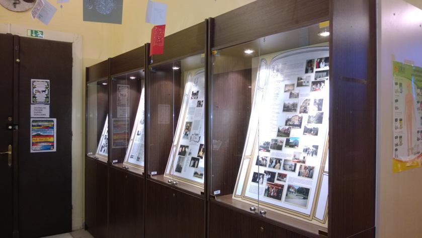 Foto: Časopis Bohnice Výstava k 20 ti letům Nadace Bona Galerie U lékarníka, PNB Bohnice V průběhu