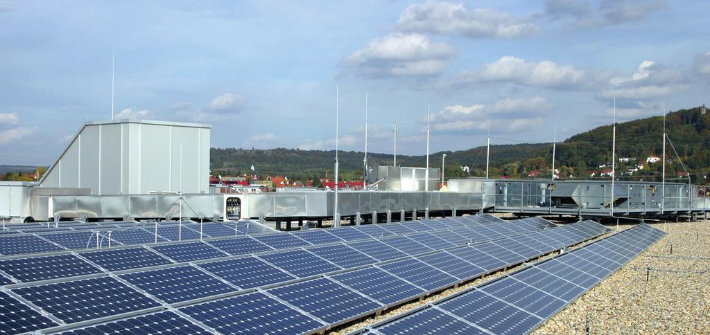 Je nemalé riziko nekontrolovatelných překoků z holého jímače nebo vodu na elektrické nebo kovové intalace, jako jou např. fotovoltaická zařízení.